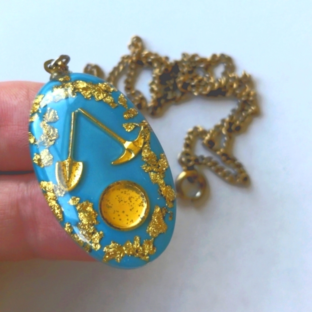 Vintage gold rush necklace with real 24k gold flakes